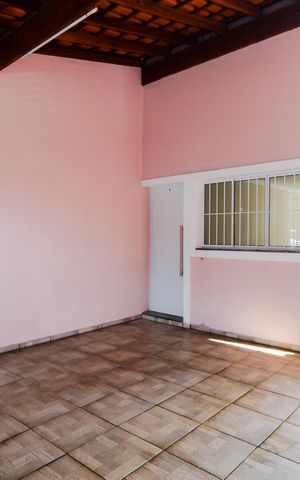 Casa para alugar com 140m², 2 quartos e 1 vagaGaregem 
