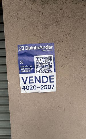 Casa à venda com 175m², 4 quartos e 2 vagas Casa à venda com 175m², 4 quartos e 2 vagasPlaca