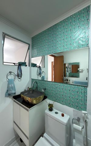 Casa à venda com 175m², 4 quartos e 2 vagas Casa à venda com 175m², 4 quartos e 2 vagasBanheiro social 1