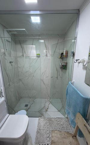 Casa à venda com 175m², 4 quartos e 2 vagas Casa à venda com 175m², 4 quartos e 2 vagasBanheiro social 1
