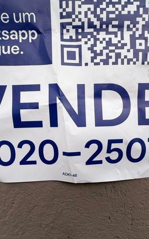 Casa à venda com 175m², 4 quartos e 2 vagas Casa à venda com 175m², 4 quartos e 2 vagasCódigo ADKI -46