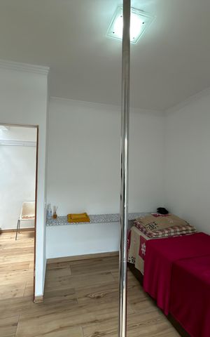 Casa à venda com 175m², 4 quartos e 2 vagas Casa à venda com 175m², 4 quartos e 2 vagasQuarto 3