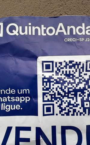 Casa à venda com 175m², 4 quartos e 2 vagas Casa à venda com 175m², 4 quartos e 2 vagasQR Code