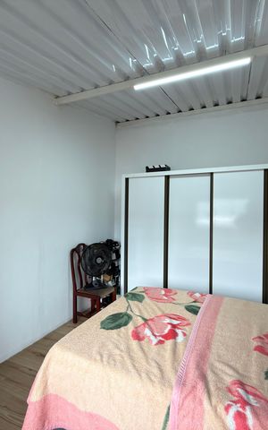 Casa à venda com 175m², 4 quartos e 2 vagas Casa à venda com 175m², 4 quartos e 2 vagasQuarto 4