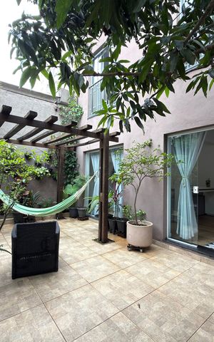 Casa à venda com 175m², 4 quartos e 2 vagas Casa à venda com 175m², 4 quartos e 2 vagasQuintal