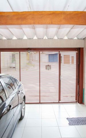 Casa à venda com 210m², 4 quartos e 2 vagasGaragem