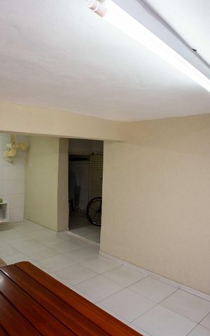 Casa à venda com 210m², 4 quartos e 2 vagasQuarto 1 Casa 2