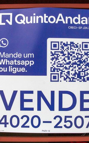 Casa à venda com 210m², 4 quartos e 2 vagasPlaquinha
