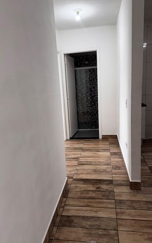 Apartamento para alugar com 49m², 2 quartos e 1 vaga Apartamento para alugar com 49m², 2 quartos e 1 vagaCorredor