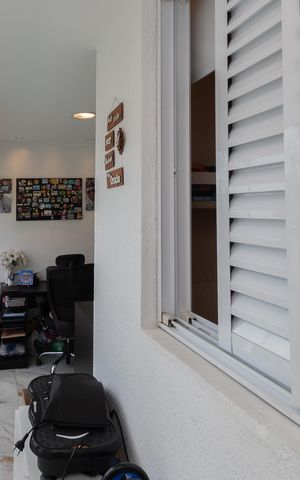 Apartamento à venda com 83m², 3 quartos e 1 vagaVaranda