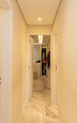 Apartamento à venda com 83m², 3 quartos e 1 vagaCorredor