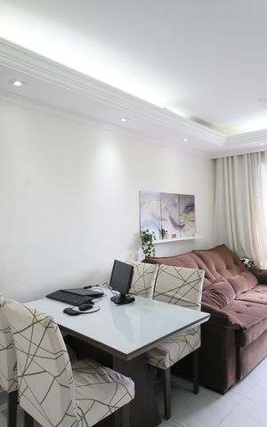 Apartamento à venda com 64m², 2 quartos e 1 vagaSala