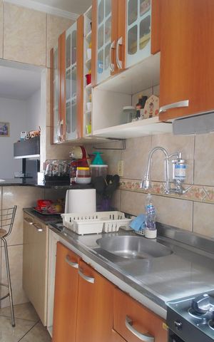 Apartamento à venda com 57m², 2 quartos e 1 vagaCozinha