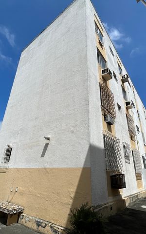 Apartamento para alugar com 50m², 1 quarto e 1 vagaFachada do bloco