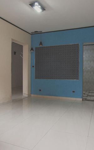 Casa à venda com 41m², 2 quartos e sem vagaSala