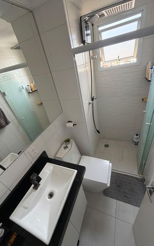 Apartamento à venda com 50m², 2 quartos e 1 vaga Apartamento à venda com 50m², 2 quartos e 1 vagaBanheiro