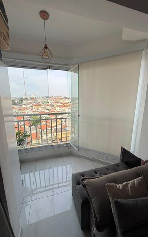 Apartamento à venda com 50m², 2 quartos e 1 vaga Apartamento à venda com 50m², 2 quartos e 1 vagaVaranda
