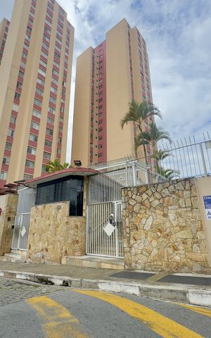 Apartamento para alugar com 70m², 2 quartos e 1 vaga Apartamento para alugar com 70m², 2 quartos e 1 vagaPlaca instalada na fachada do imóvel