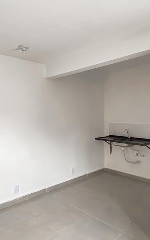 Apartamento à venda com 38m², 2 quartos e sem vaga Apartamento à venda com 38m², 2 quartos e sem vagaSala /cozinha
