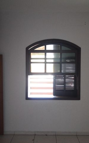 Casa para alugar com 350m², 4 quartos e 2 vagasSuite