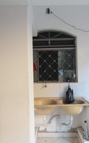 Casa para alugar com 350m², 4 quartos e 2 vagasÁrea de Serviço