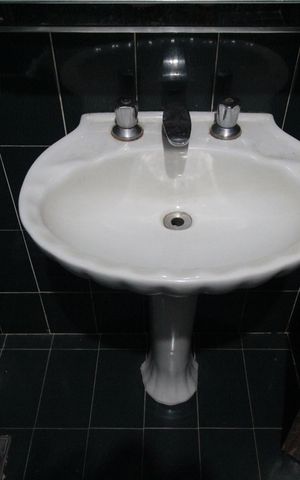 Casa para alugar com 350m², 4 quartos e 2 vagasBanheiro Social 1