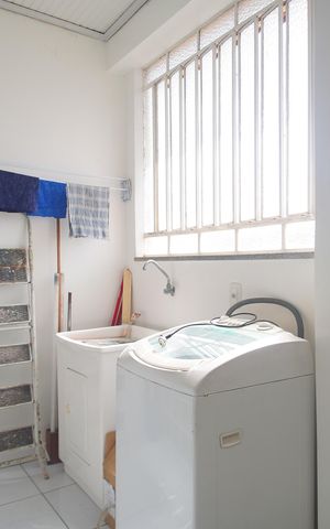 Apartamento à venda com 63m², 2 quartos e sem vagaCozinha e Área de Serviço