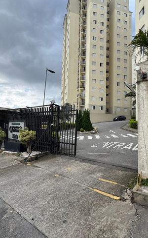 Apartamento à venda com 56m², 2 quartos e 1 vaga Apartamento à venda com 56m², 2 quartos e 1 vagaFachada com placa grande