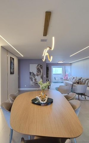 Apartamento para alugar com 240m², 3 quartos e 4 vagas Apartamento para alugar com 240m², 3 quartos e 4 vagasSala de Jantar
