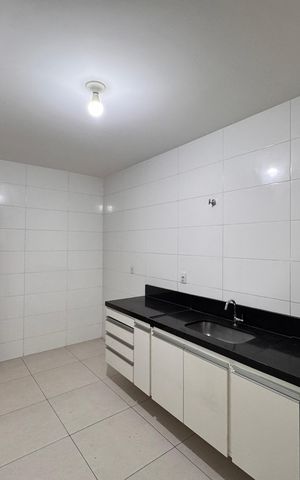 Casa de condomínio para alugar com 160m², 4 quartos e 3 vagasCozinha