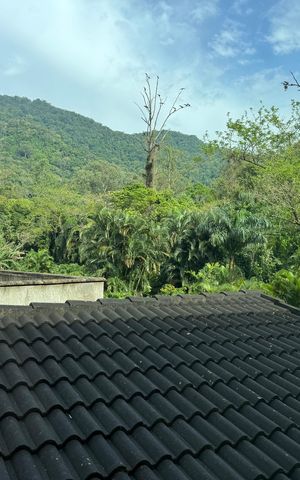 Casa de condomínio para alugar com 160m², 4 quartos e 3 vagasQuarto 2 - Vista