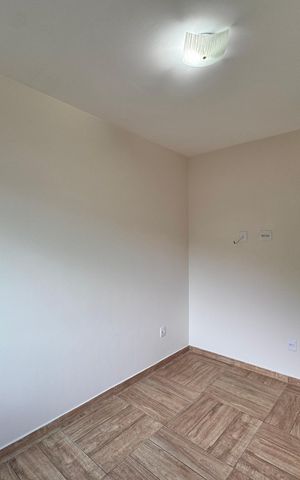 Casa de condomínio para alugar com 160m², 4 quartos e 3 vagasQuarto 1