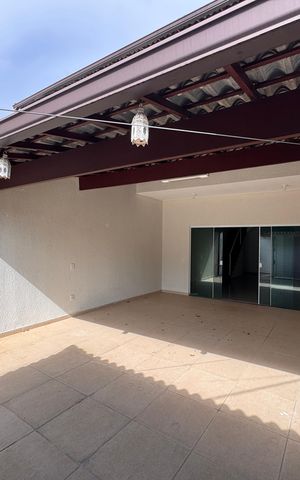 Casa de condomínio para alugar com 160m², 4 quartos e 3 vagasÁrea externa