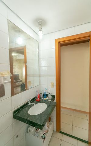 Apartamento à venda com 70m², 3 quartos e 1 vaga Apartamento à venda com 70m², 3 quartos e 1 vagaBanheiro Social