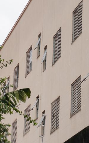 Apartamento para alugar com 60m², 3 quartos e 1 vagaFachada placa HVTG -894