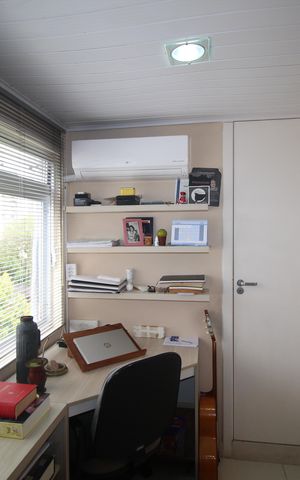 Apartamento à venda com 214m², 3 quartos e 1 vagaEscritório