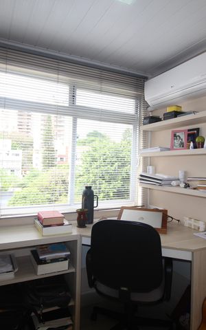 Apartamento à venda com 214m², 3 quartos e 1 vagaEscritório