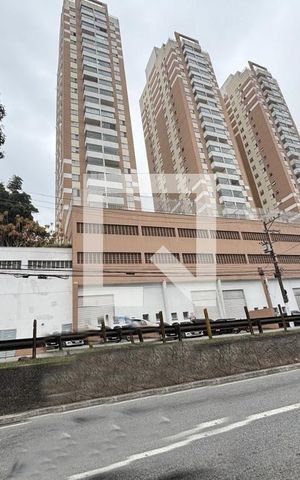Apartamento para alugar com 54m², 2 quartos e 1 vaga Apartamento para alugar com 54m², 2 quartos e 1 vagaFachada