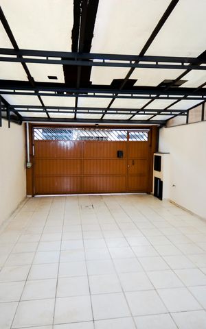 Casa à venda com 138m², 3 quartos e 2 vagasVista da Sala