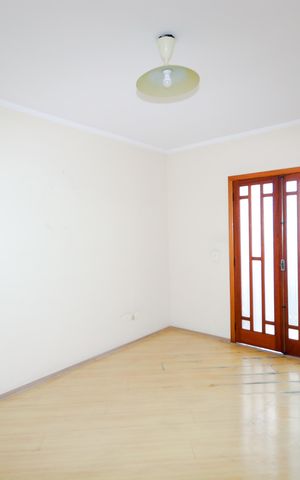 Casa à venda com 138m², 3 quartos e 2 vagasSuíte 3