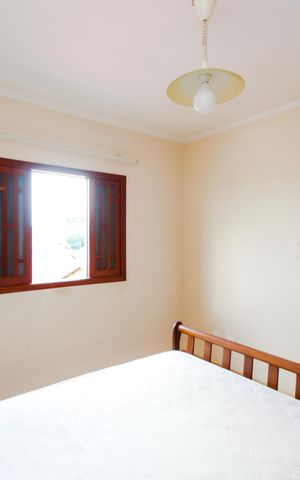 Casa à venda com 138m², 3 quartos e 2 vagasSuíte 1
