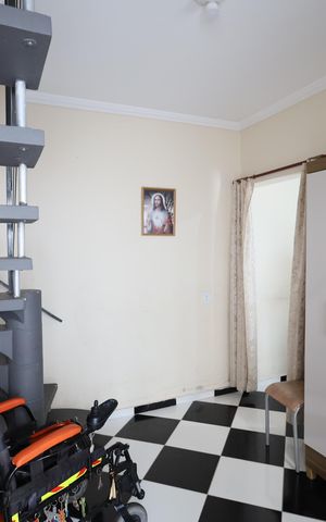 Casa à venda com 175m², 4 quartos e 2 vagasSala 2