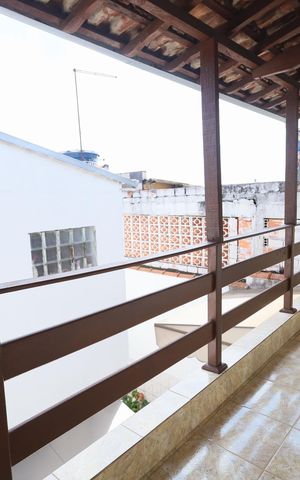Casa à venda com 175m², 4 quartos e 2 vagasCozinha e Área de Serviço 2