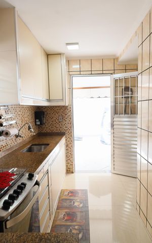 Casa à venda com 175m², 4 quartos e 2 vagasCozinha