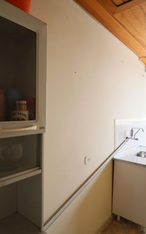 Casa à venda com 175m², 4 quartos e 2 vagasCozinha e Área de Serviço 2