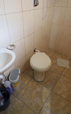 Casa à venda com 175m², 4 quartos e 2 vagasBanheiro 3