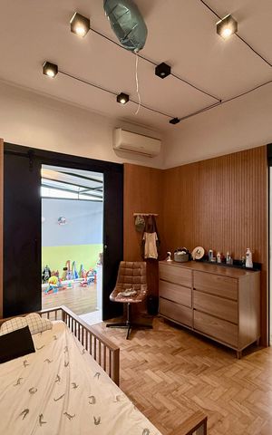 Casa de condomínio à venda com 350m², 4 quartos e 5 vagas Casa de condomínio à venda com 350m², 4 quartos e 5 vagasSuíte 2