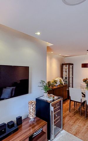 Apartamento à venda com 75m², 3 quartos e 2 vagasSala