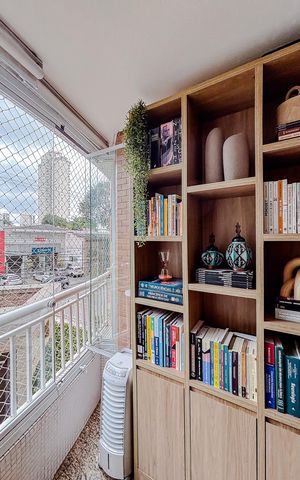 Apartamento à venda com 75m², 3 quartos e 2 vagasVaranda