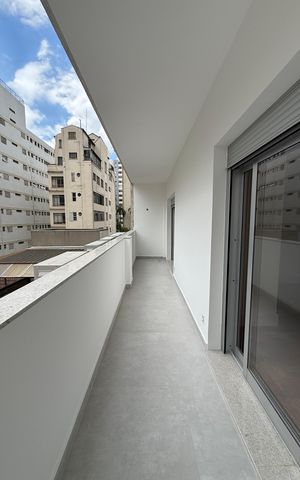 Apartamento à venda com 210m², 3 quartos e 1 vaga